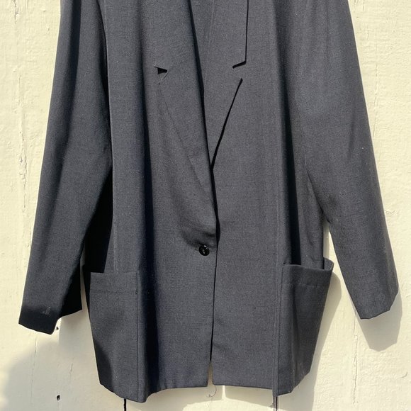 Women's Black Blazer (Size 14) - Picture 6 of 7